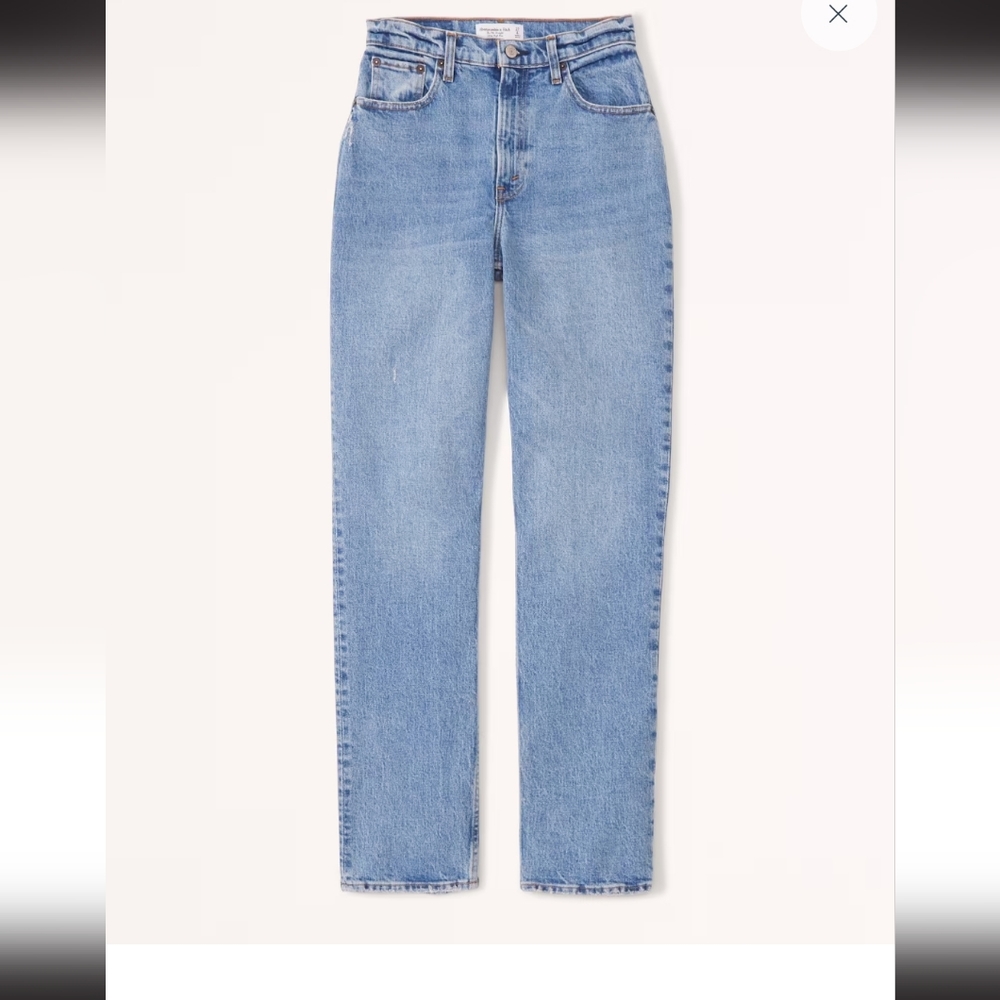 Abercrombie and Fitch Curve Love Ultra High Rise 90s Straight Jean
